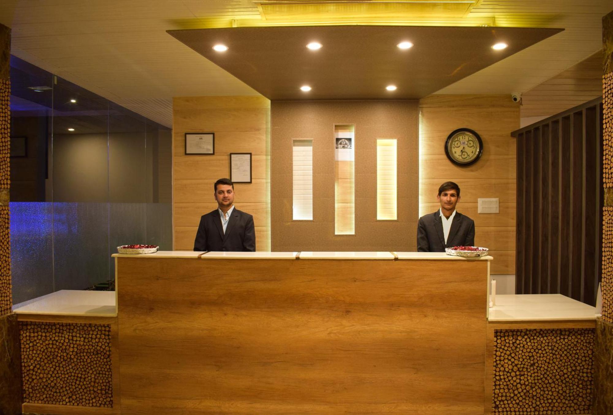 Mountain Nature Valley Resort Mashobra By Aachman - A Resort Away From City Hustle Shimla Exterior foto