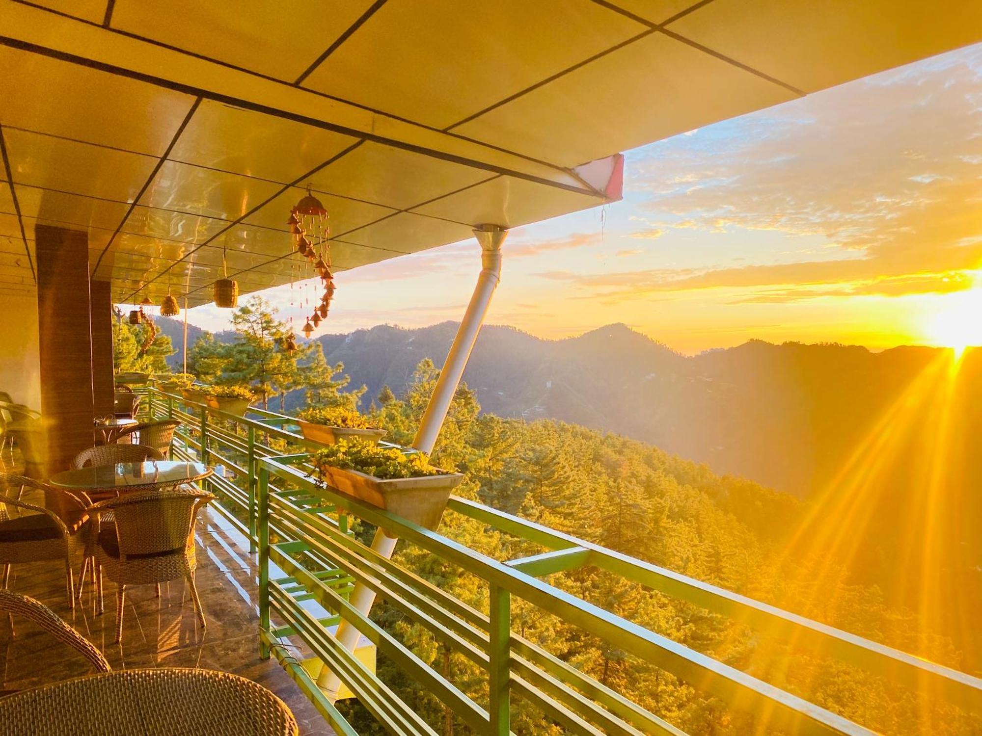Mountain Nature Valley Resort Mashobra By Aachman - A Resort Away From City Hustle Shimla Exterior foto